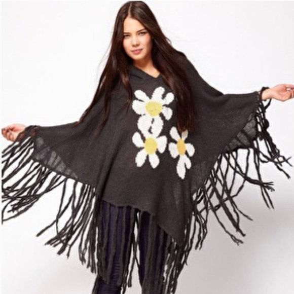 Wildfox White Label Oversized Daisy Fringed Hooded Poncho - Picture 6 of 7